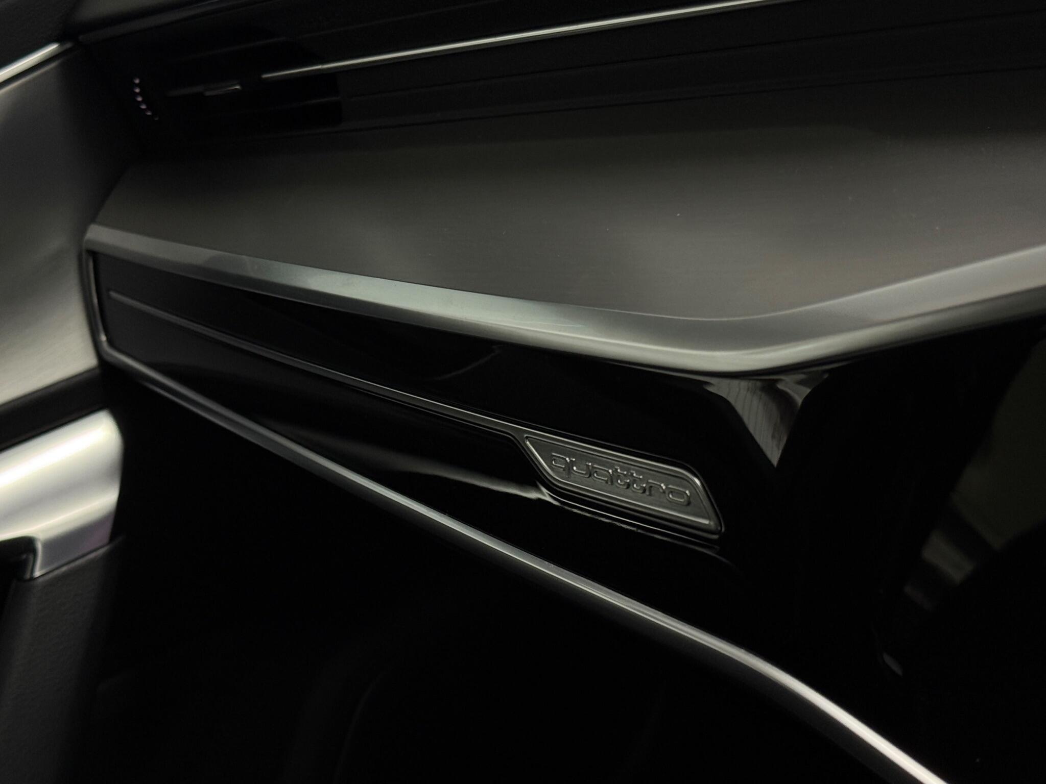 Audi A6 view 38