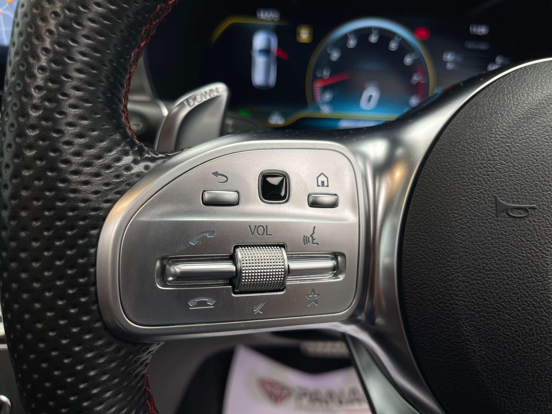 Mercedes-Benz C Class view 23