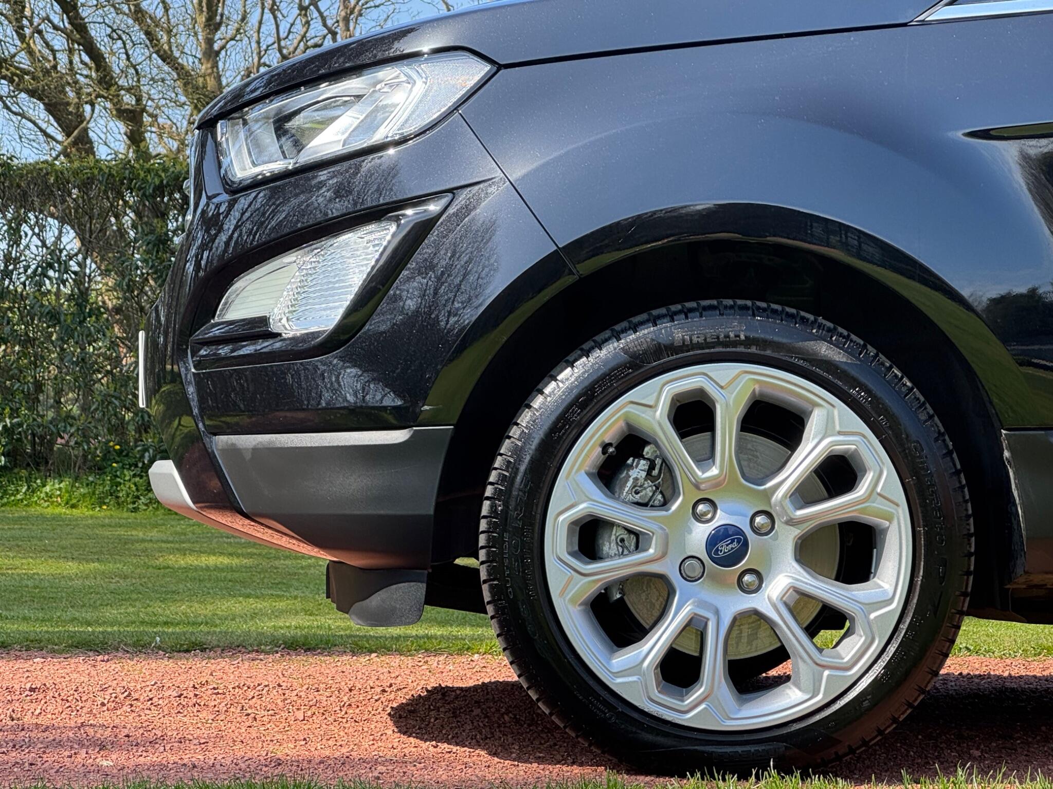 Ford Ecosport view 22