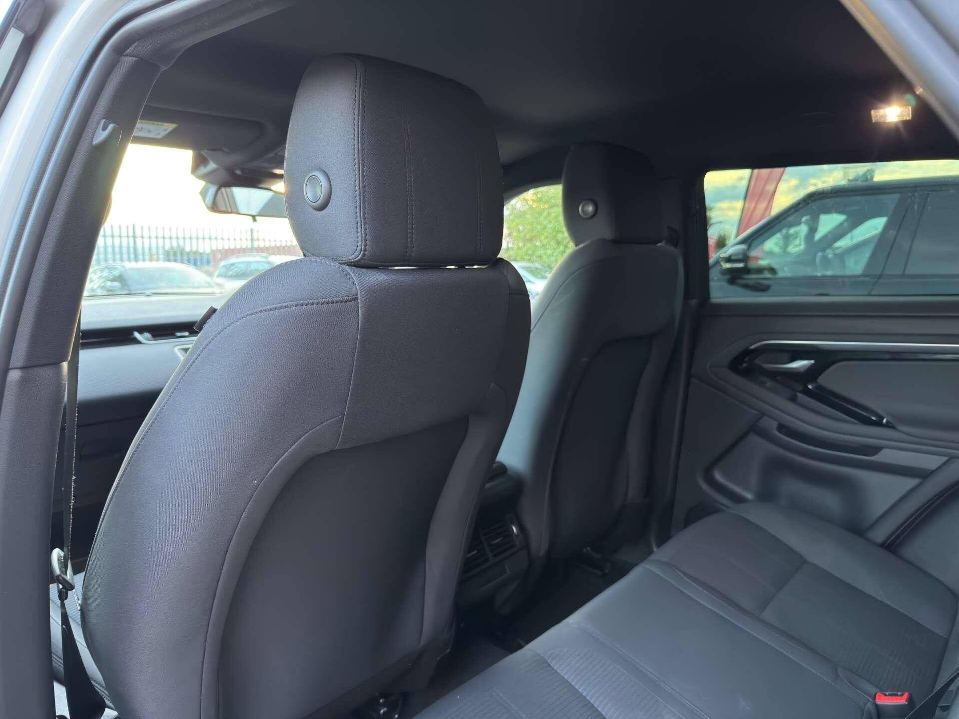 Land Rover Range Rover Evoque view 42