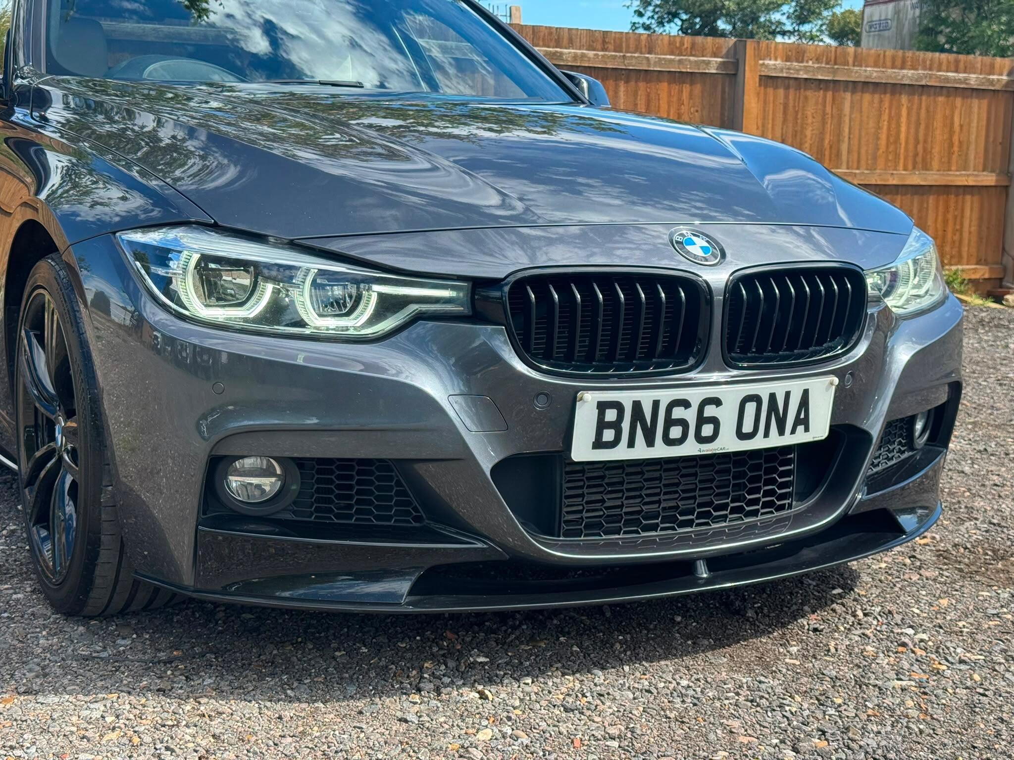 BMW 3 Series view 65