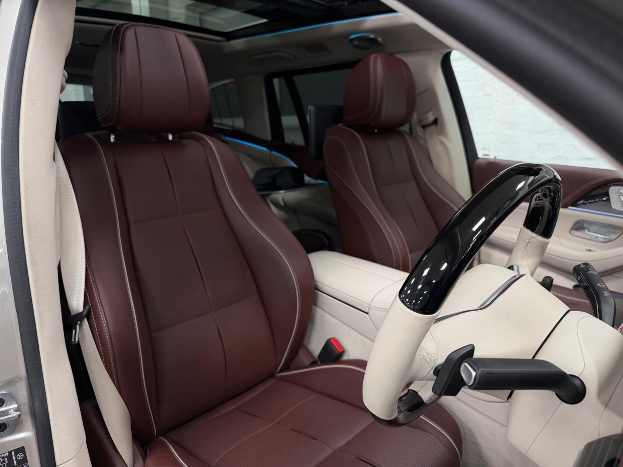 Mercedes-Benz GLS view 51