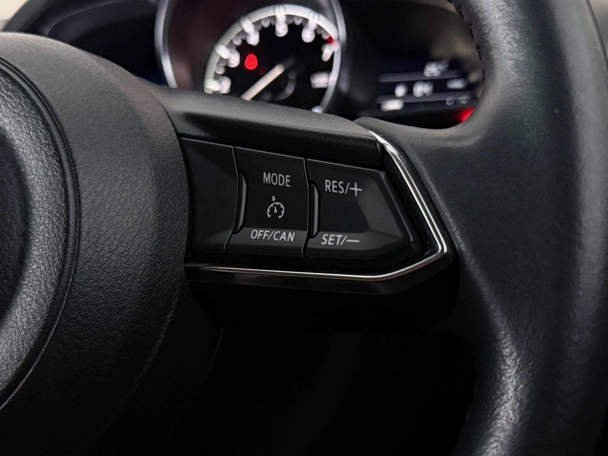 Mazda Mazda2 view 16