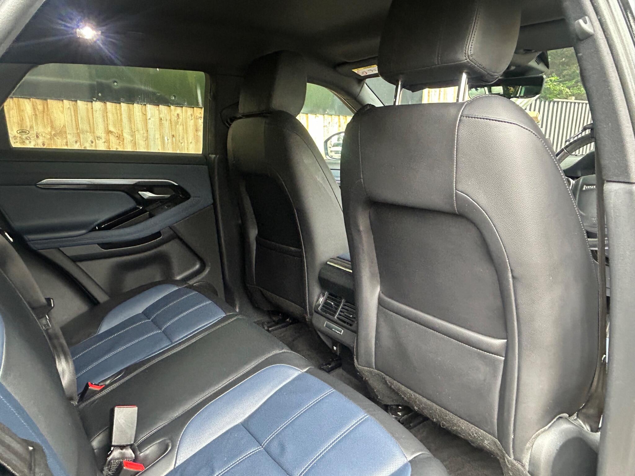 Land Rover Range Rover Evoque view 37