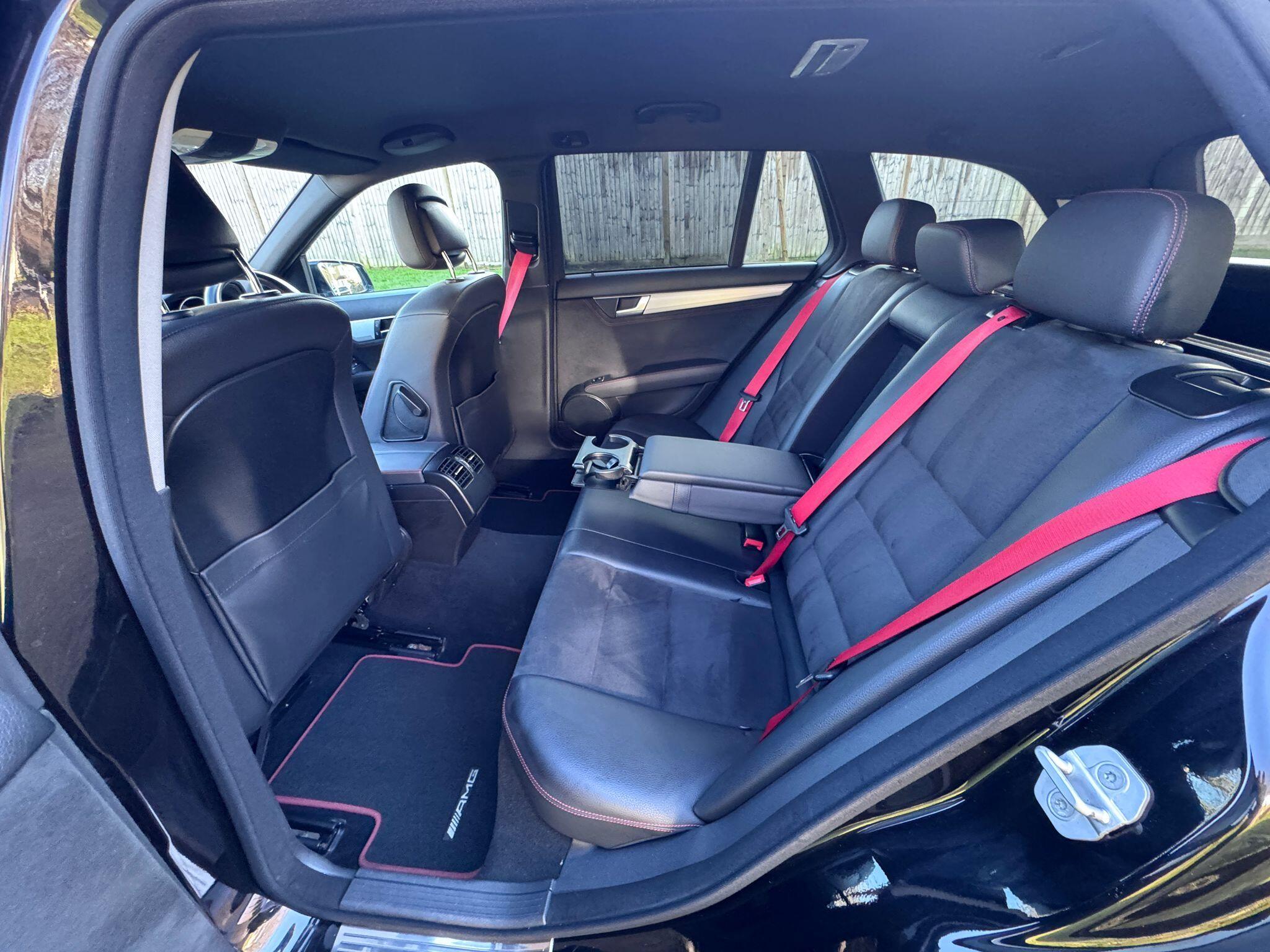 2012 Mercedes-Benz C Class image 18