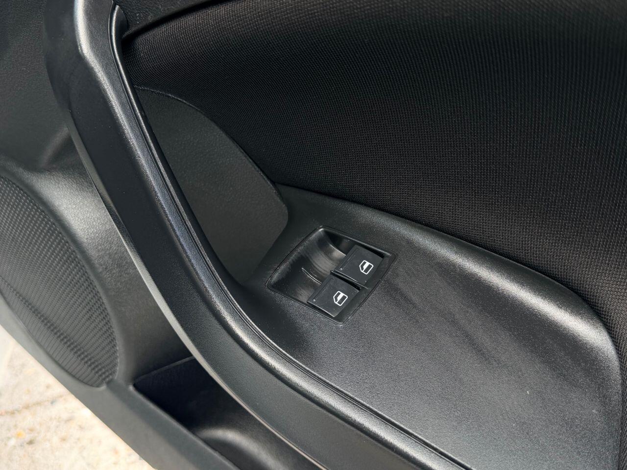 Seat Ibiza view 28