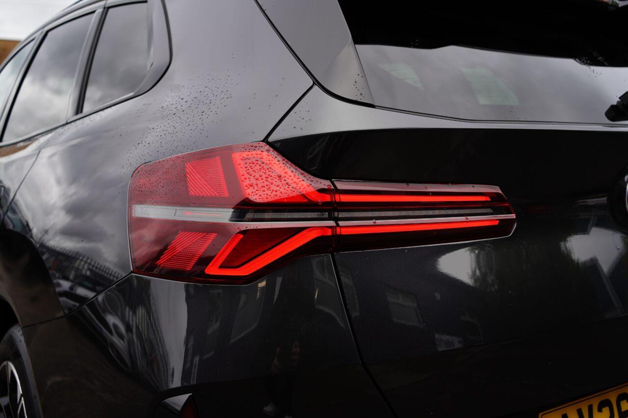BMW X3 view 24
