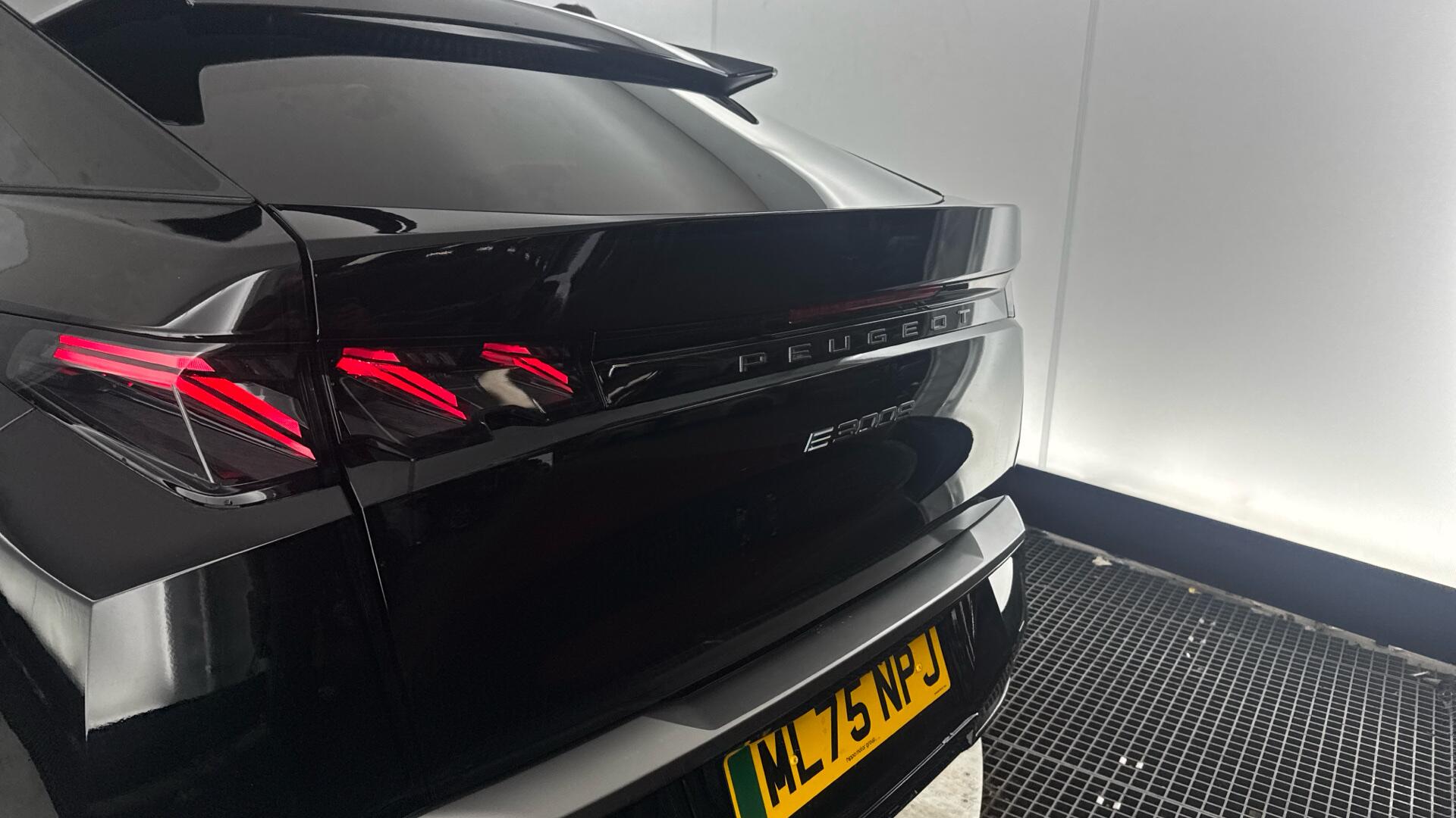 Peugeot 3008 view 27