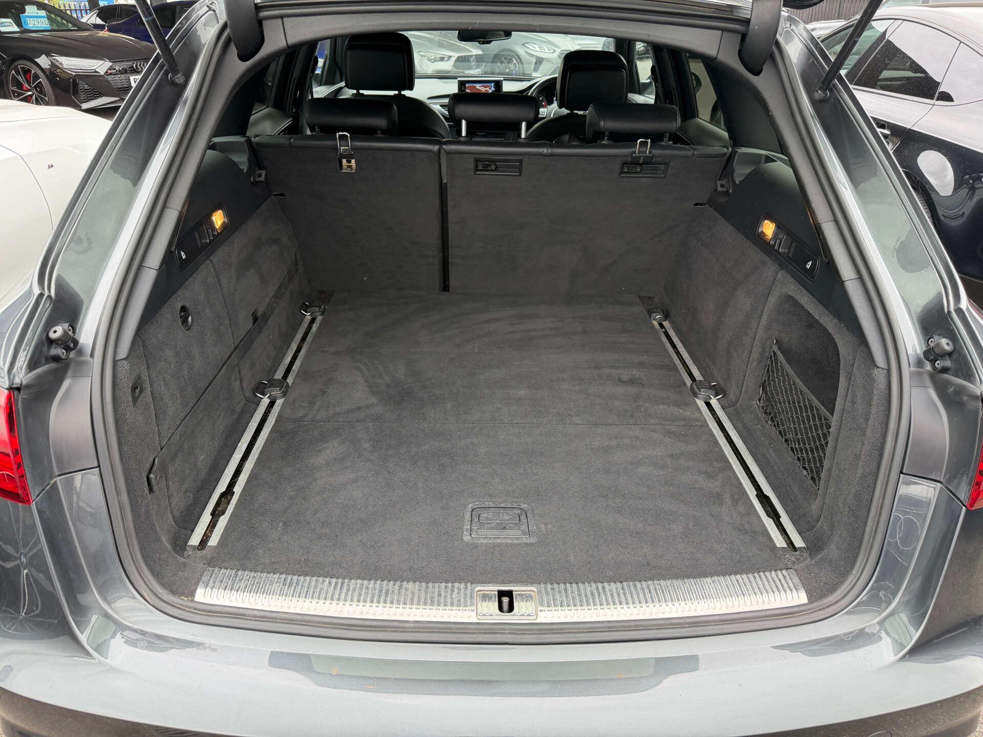 Audi A6 view 29