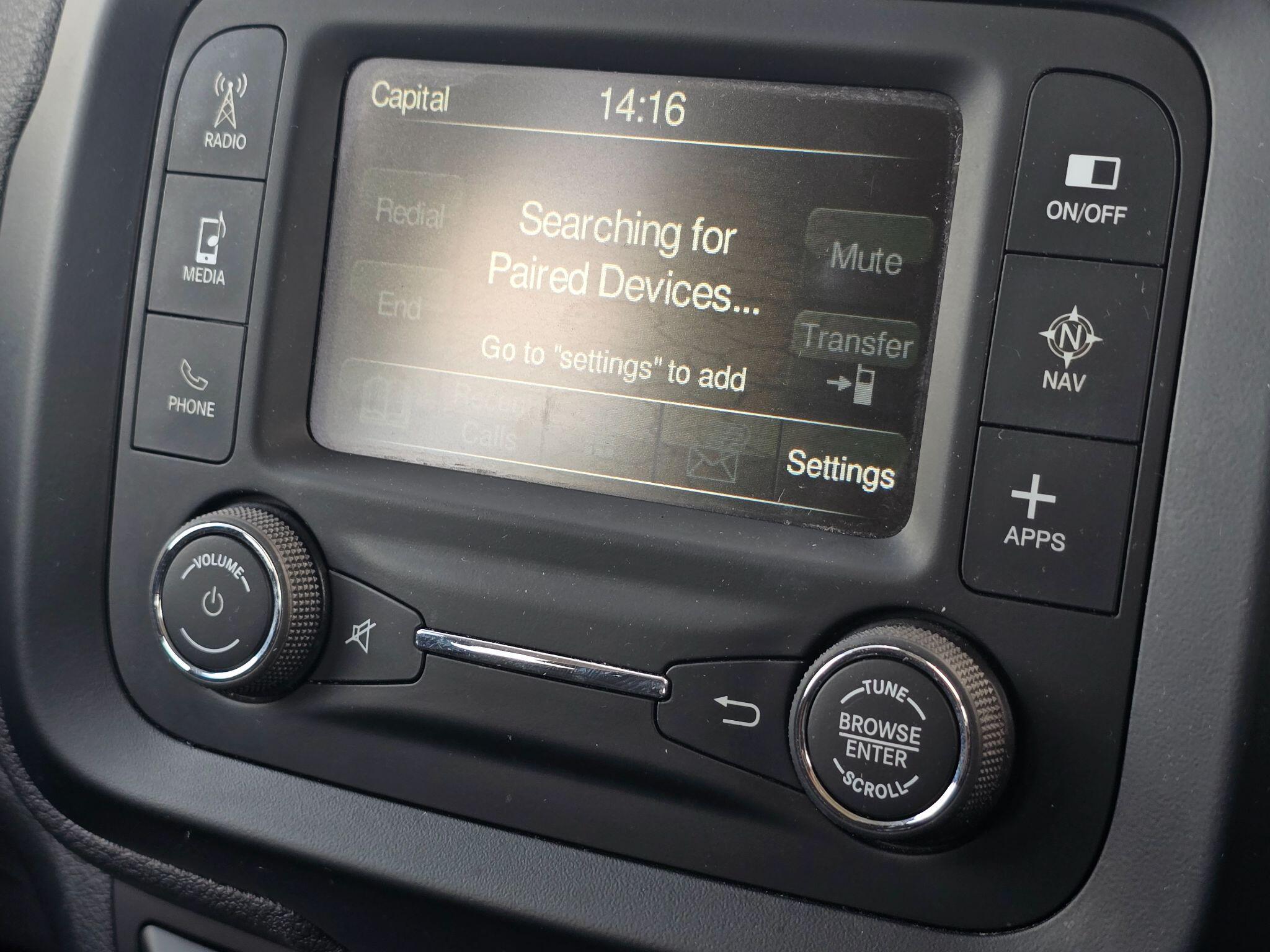 Jeep Renegade view 18