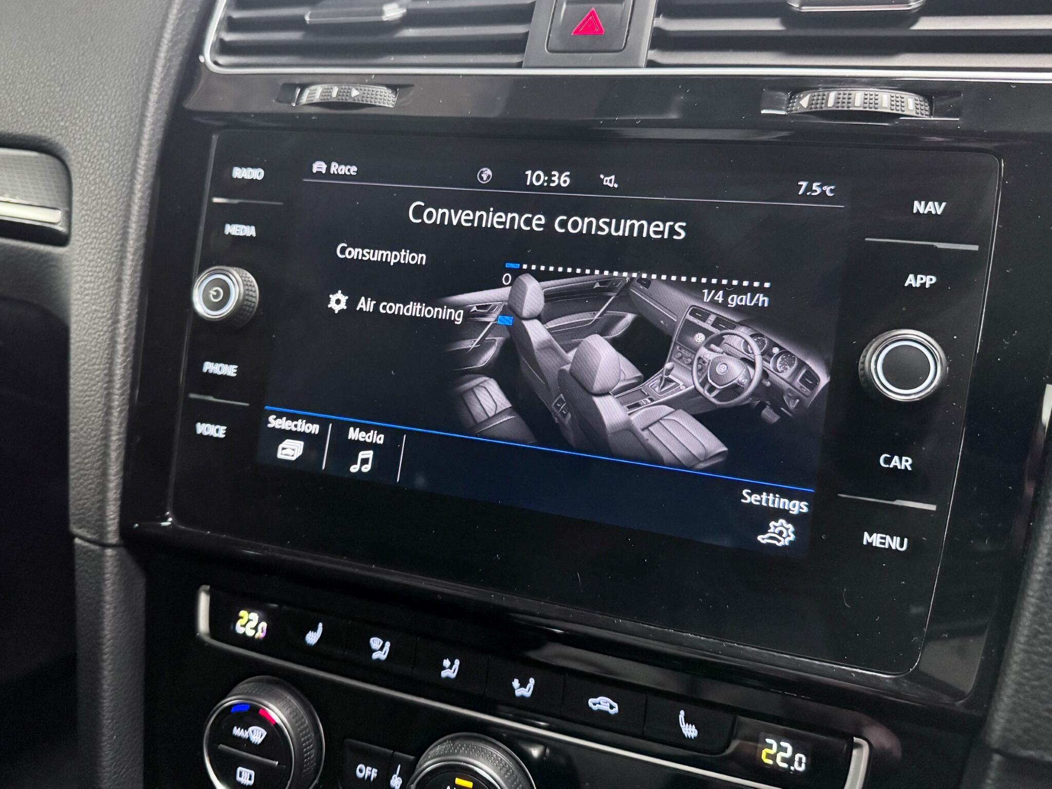 Volkswagen Golf view 41