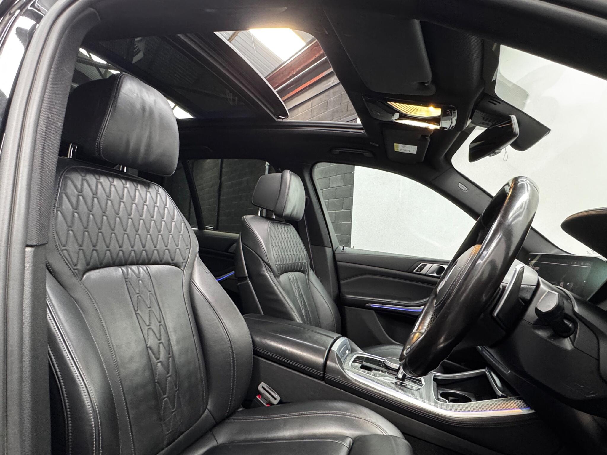 BMW X5 view 25