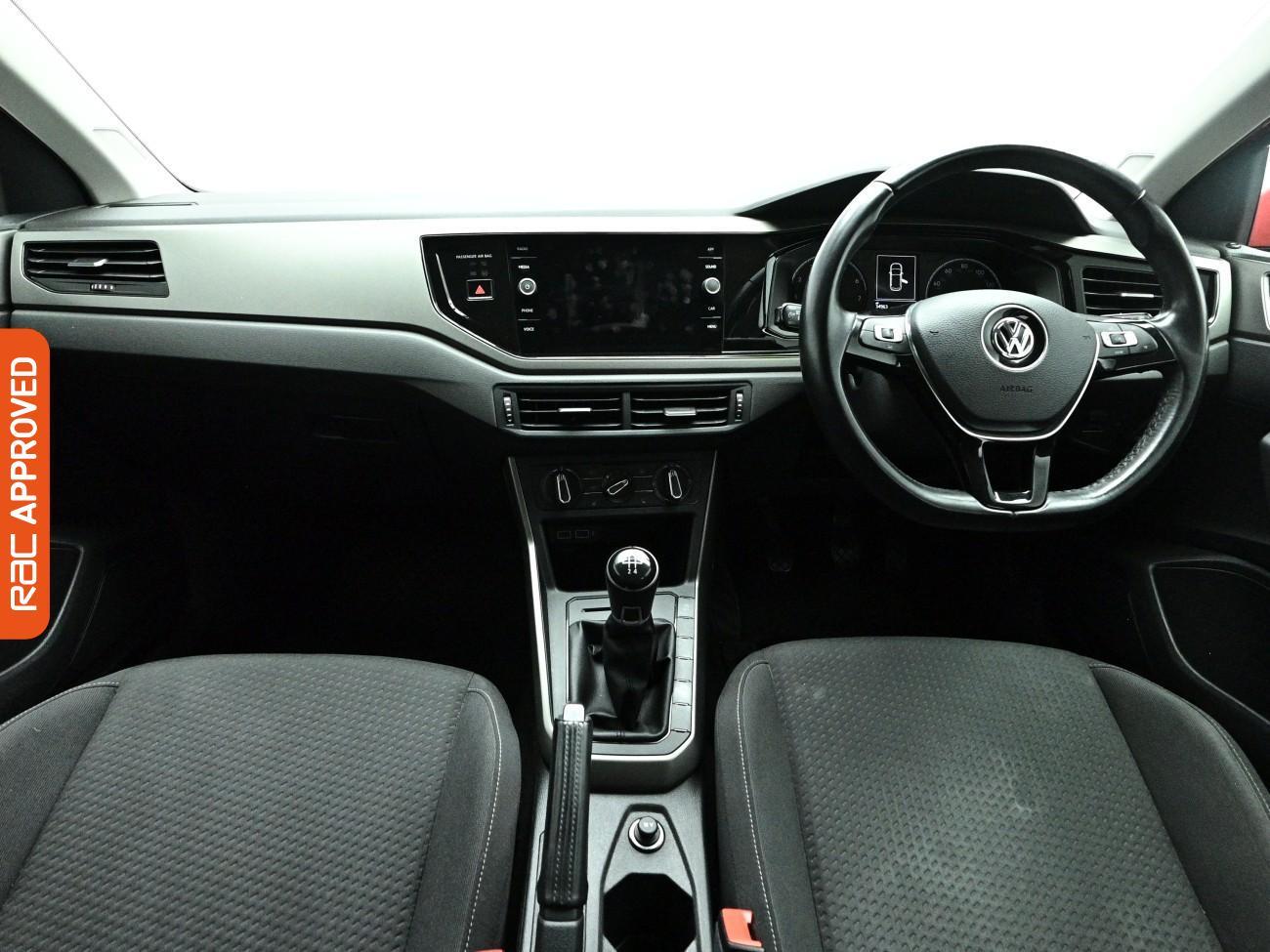 Volkswagen Polo view 2