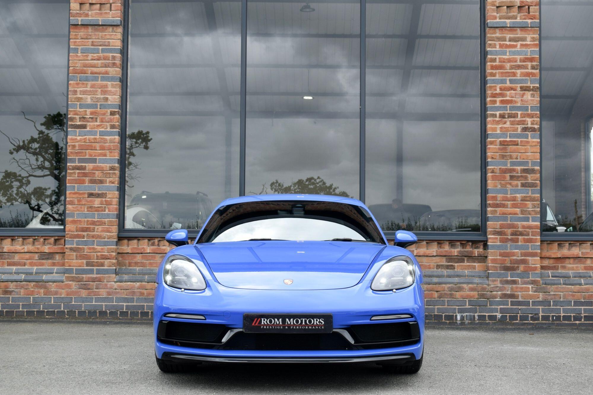 Porsche Cayman view 4
