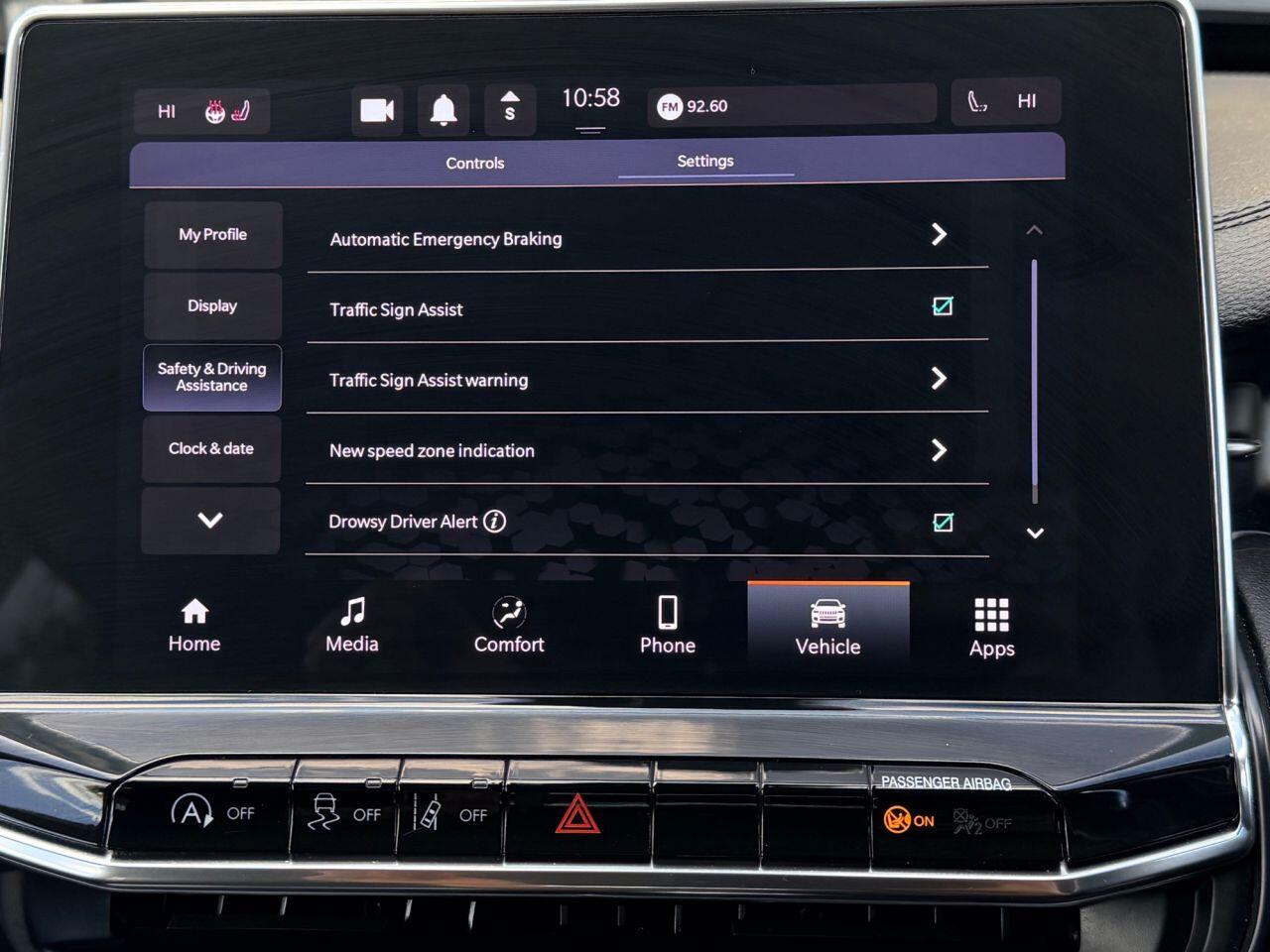 Jeep Compass view 45