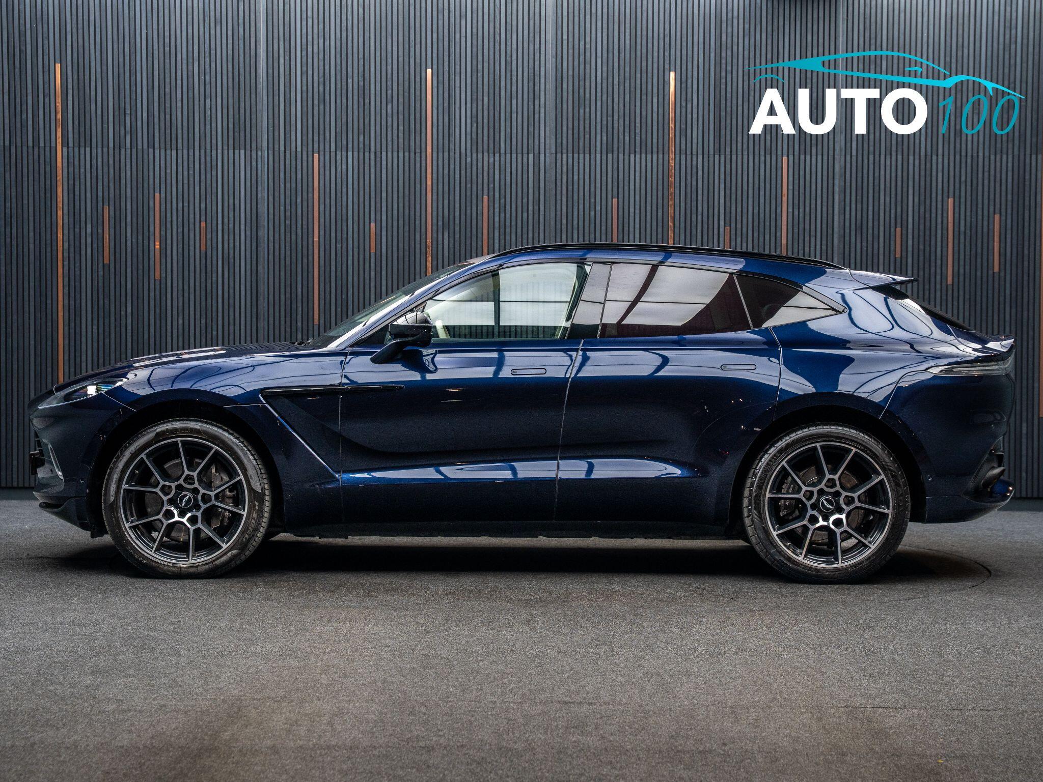 Aston Martin DBX view 13