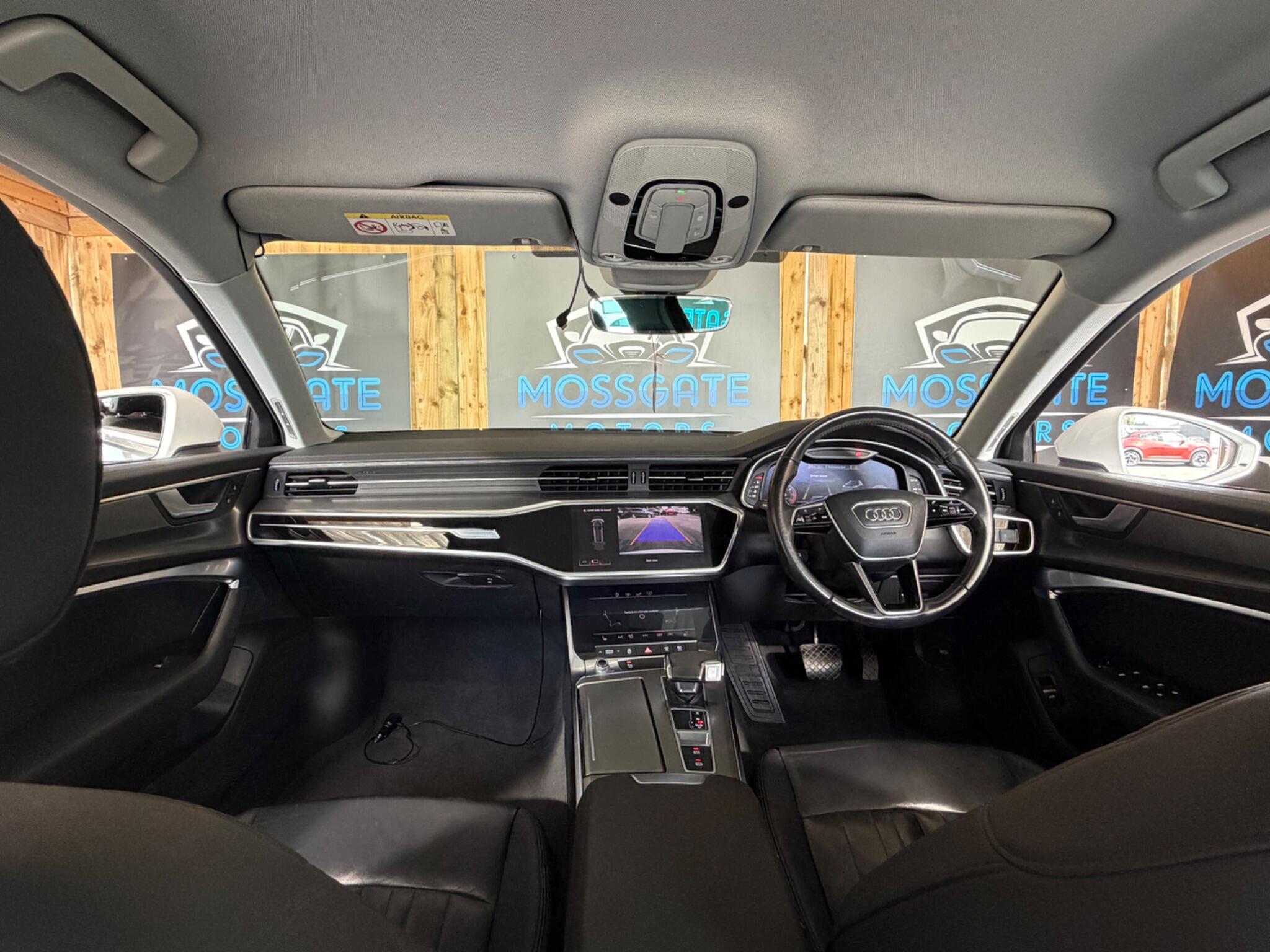 Audi A6 view 26