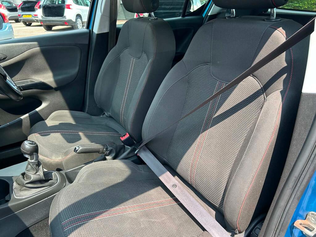 Vauxhall Corsa view 18