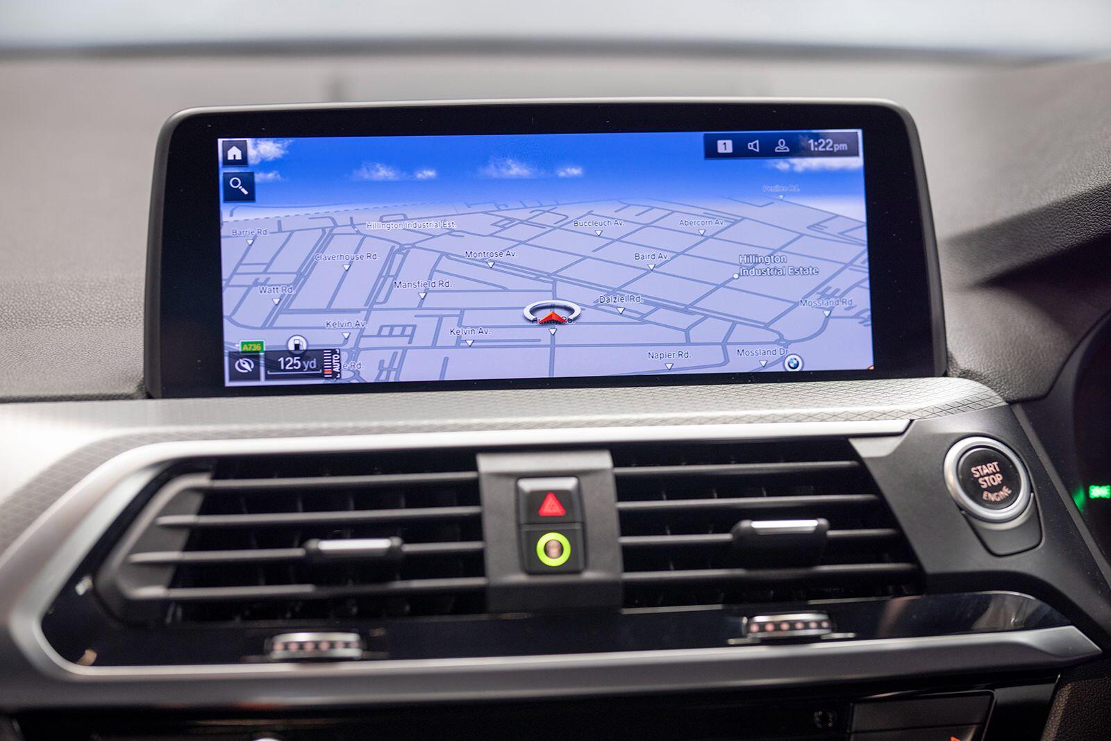 BMW X3 view 38