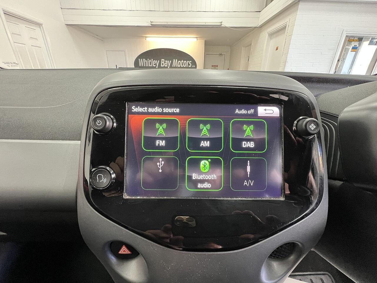 Toyota Aygo view 10