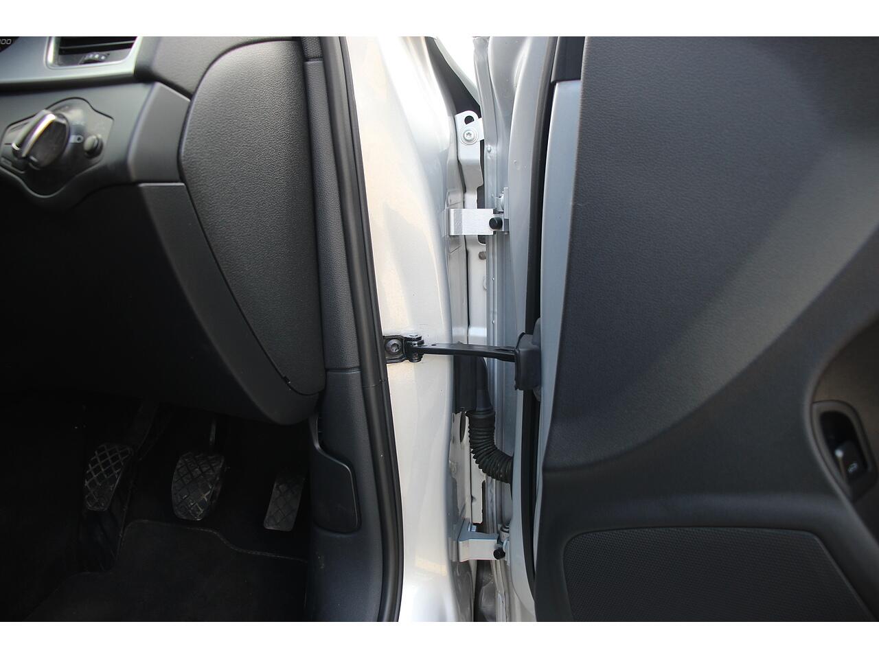 Audi A4 view 30