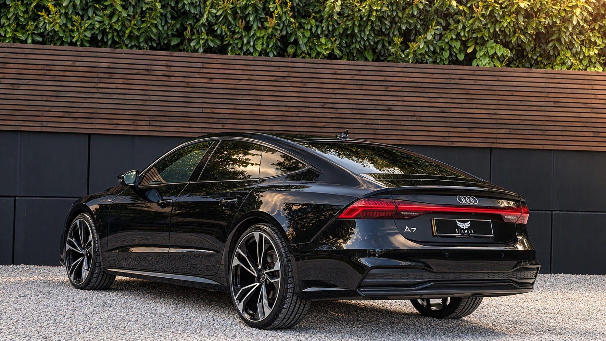 Audi A7 view 8