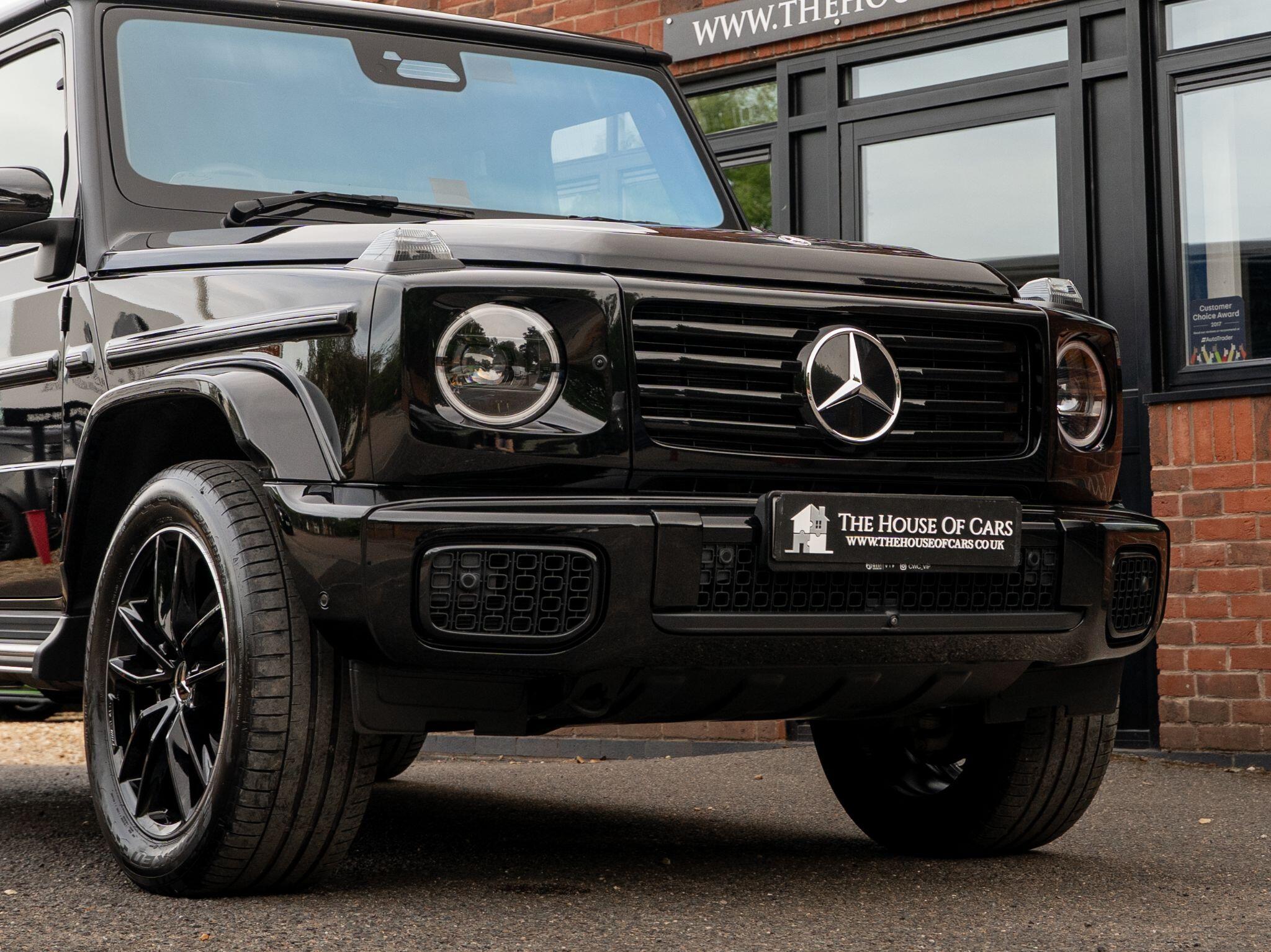 Mercedes-Benz G Class view 23