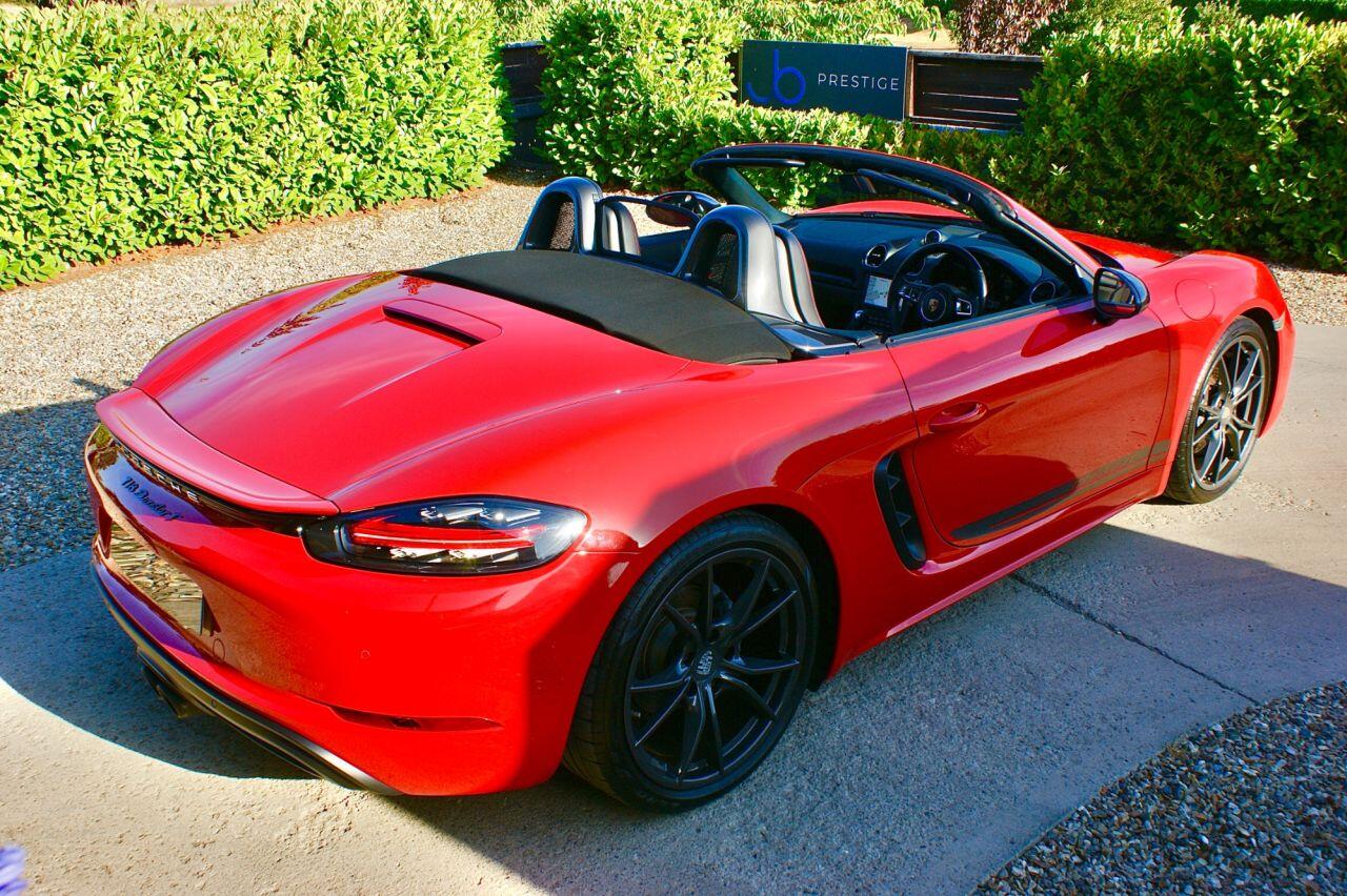 Porsche 718 Boxster view 19
