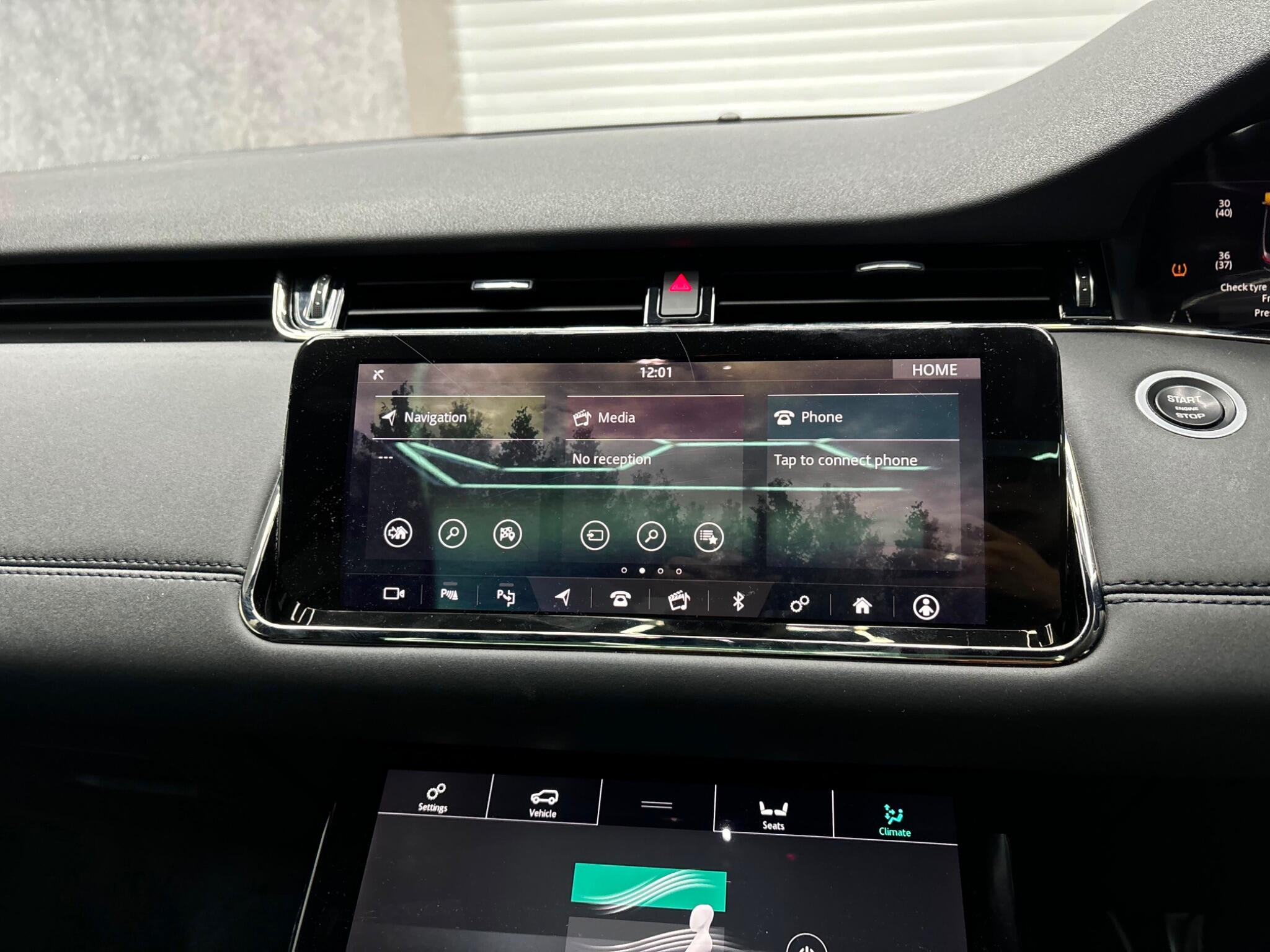 Land Rover Range Rover Evoque view 11