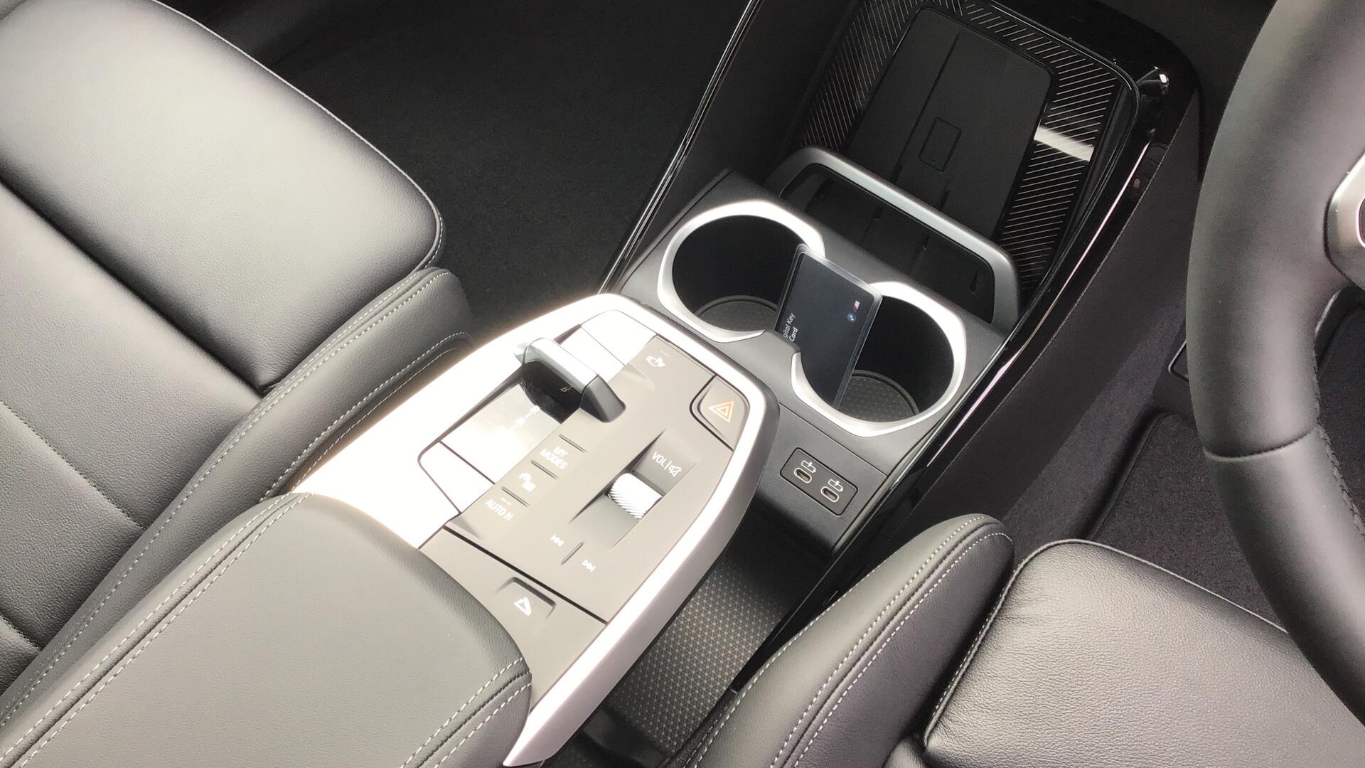 BMW X1 view 11
