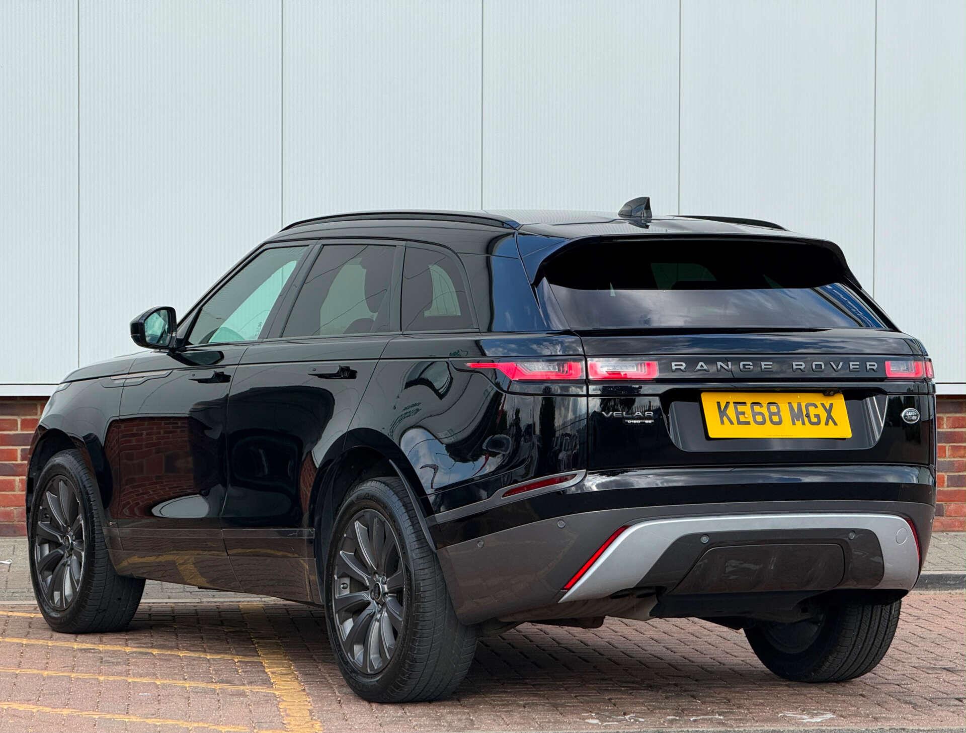 Land Rover Range Rover Velar view 5