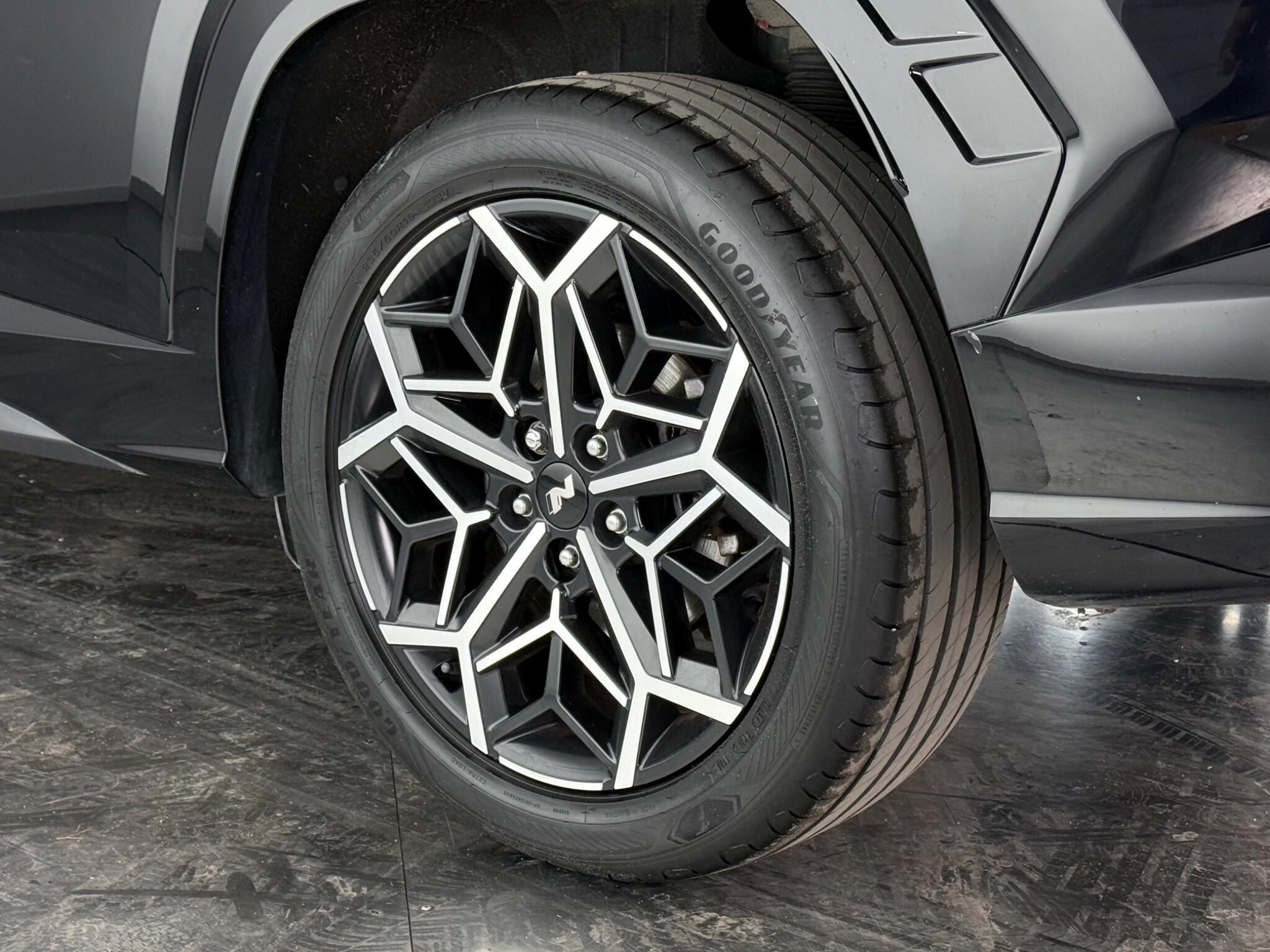 Hyundai Tucson view 9