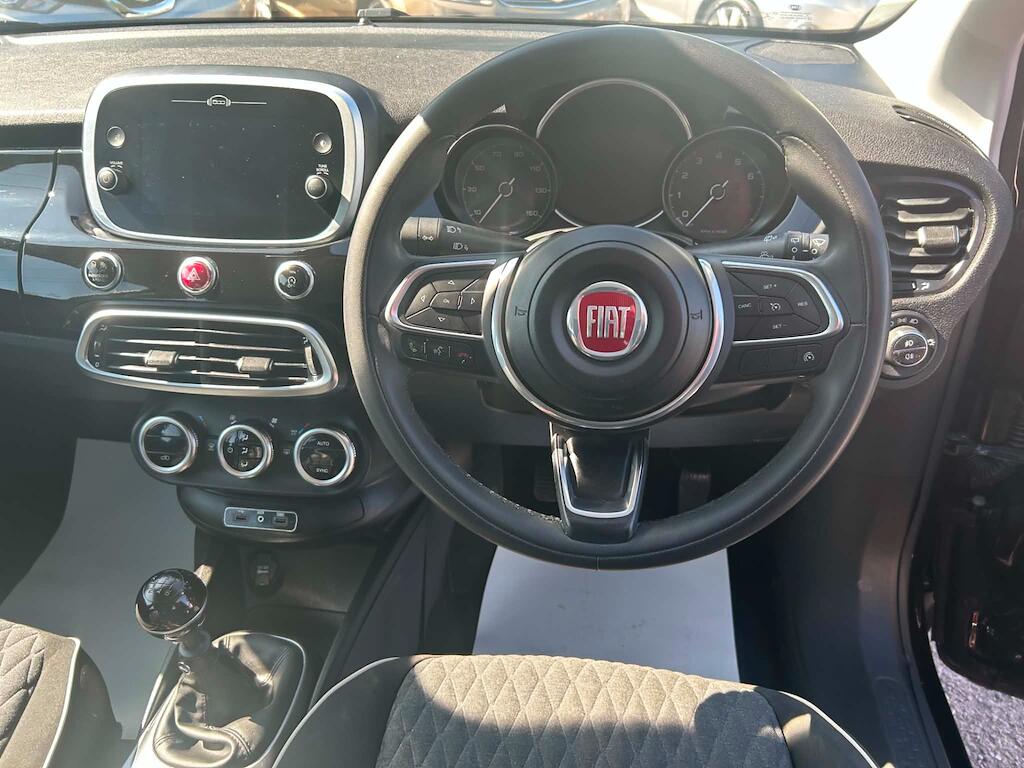 Fiat 500x view 9