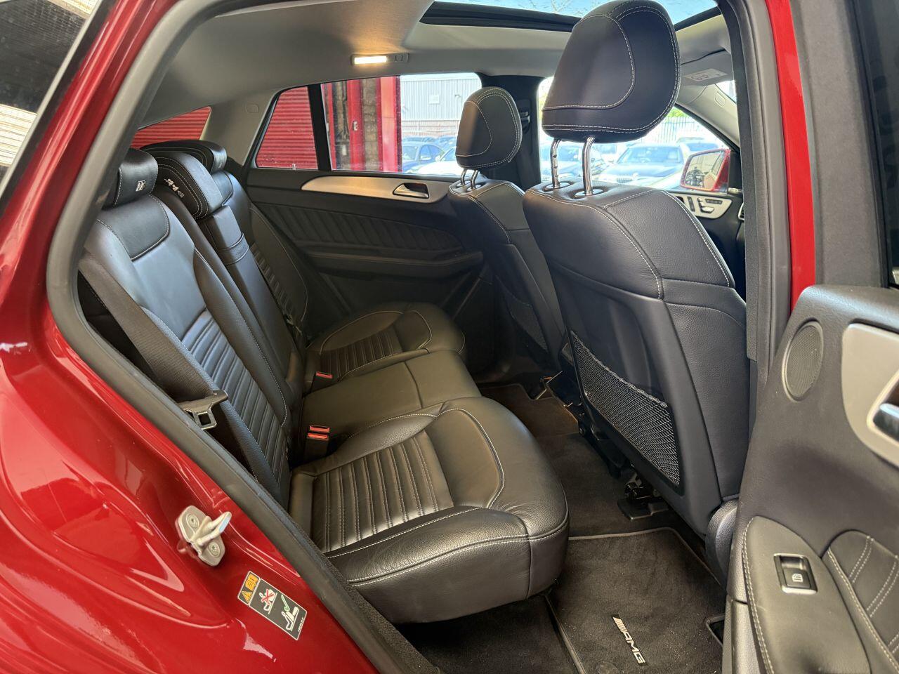 Mercedes-Benz Gle view 59