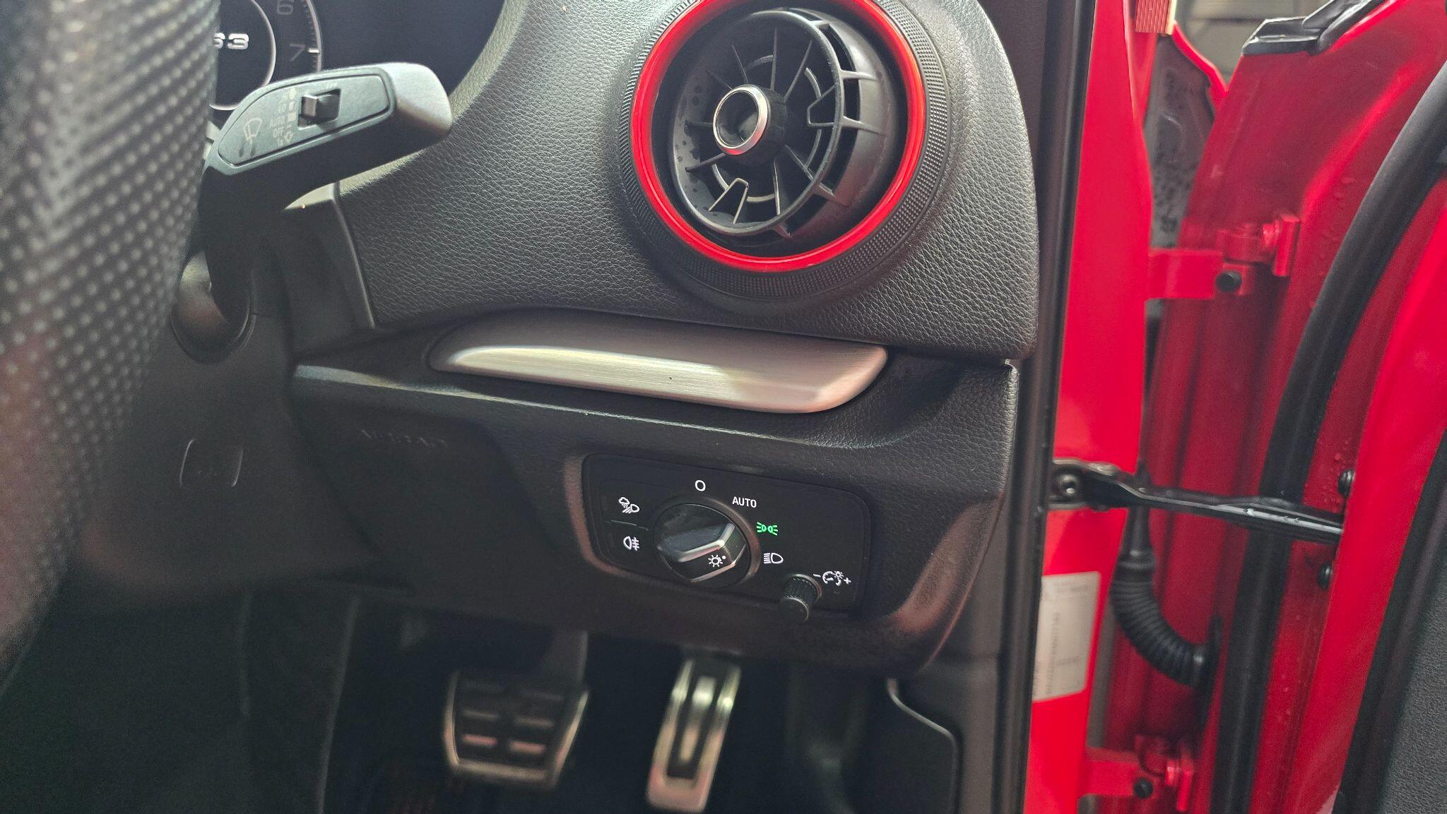 Audi S3 view 15
