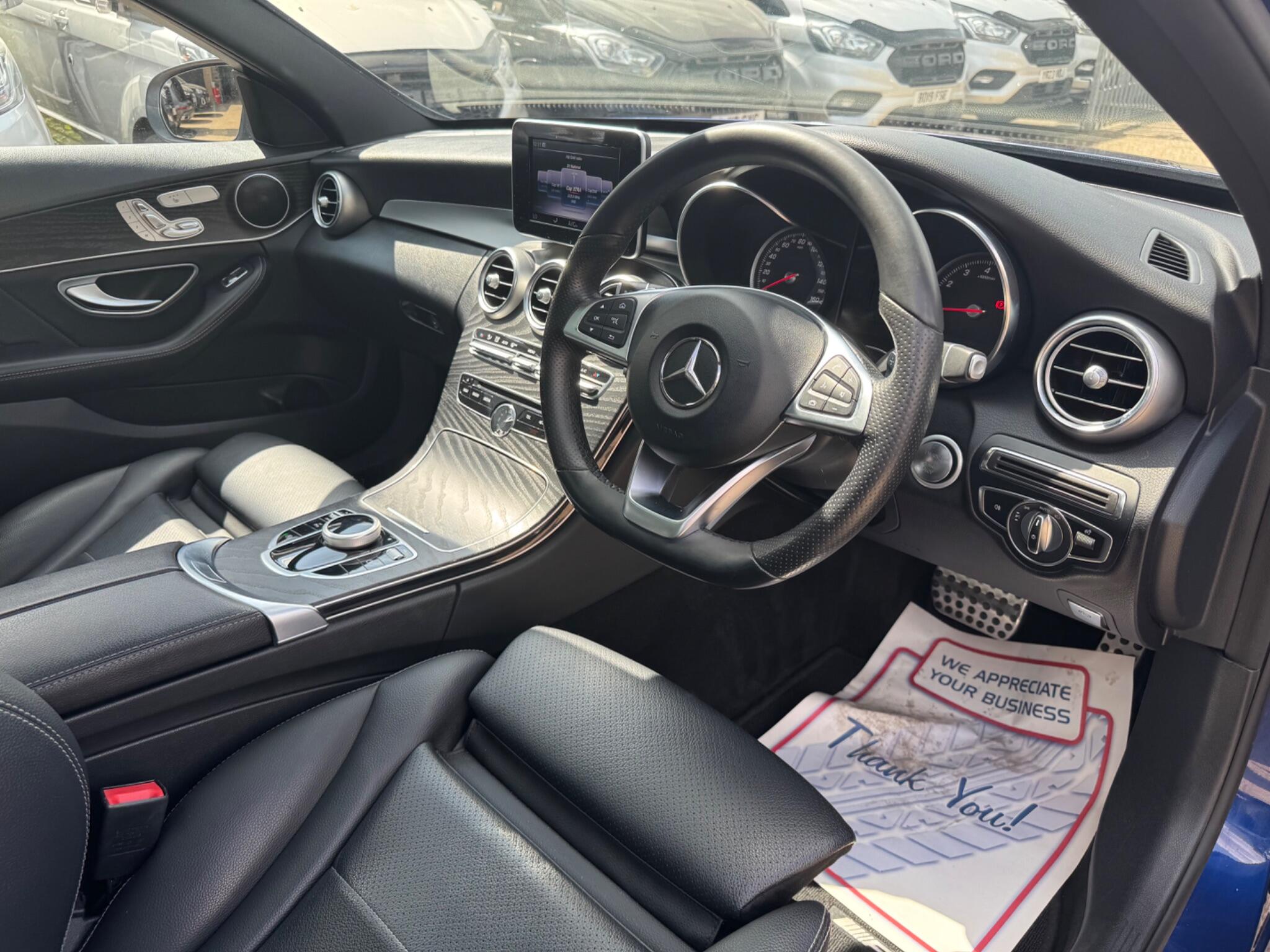 Mercedes-Benz C Class view 11
