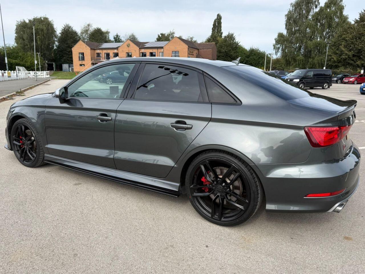 Audi S3 view 34