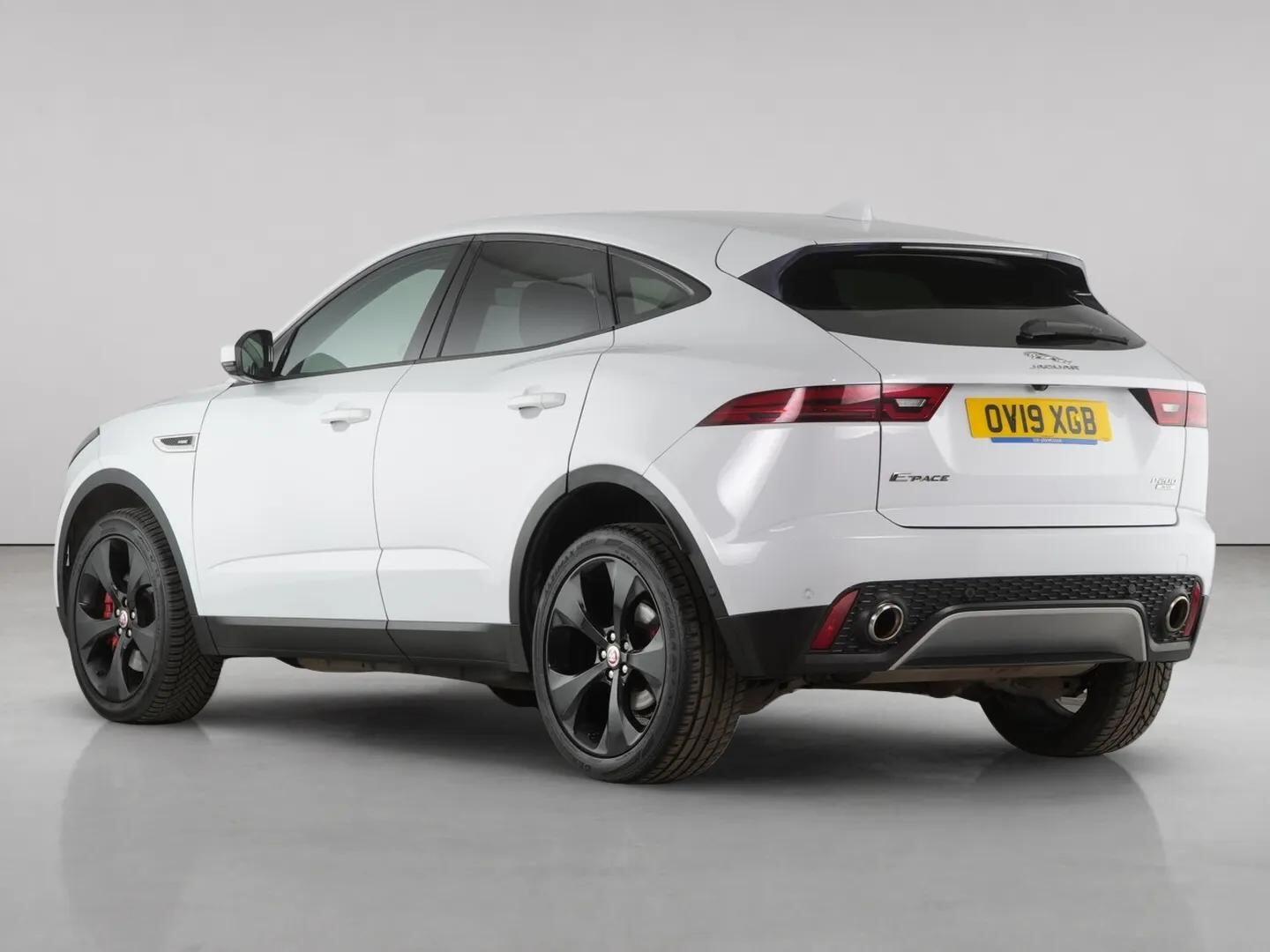 Jaguar E-Pace view 6