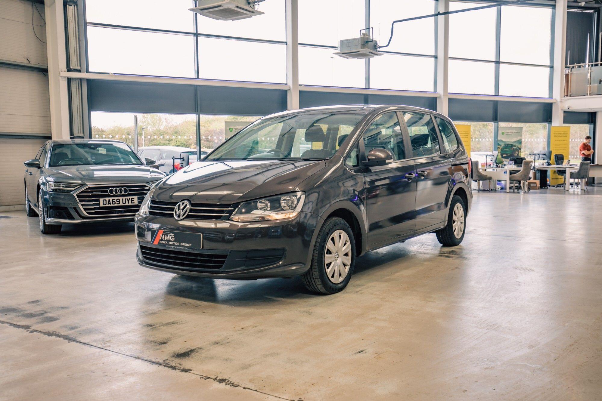 Volkswagen Sharan view 24
