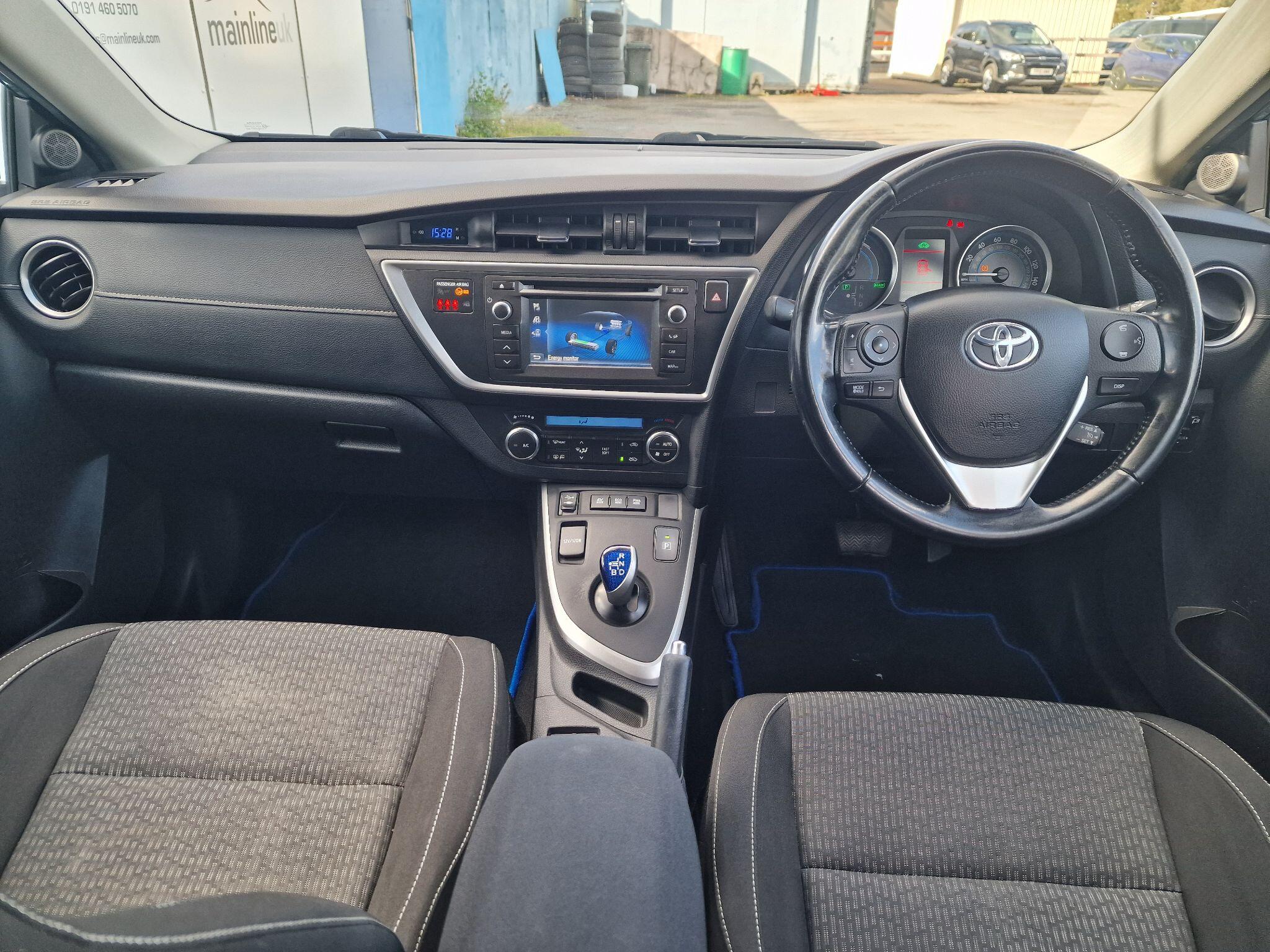 Toyota Auris view 23
