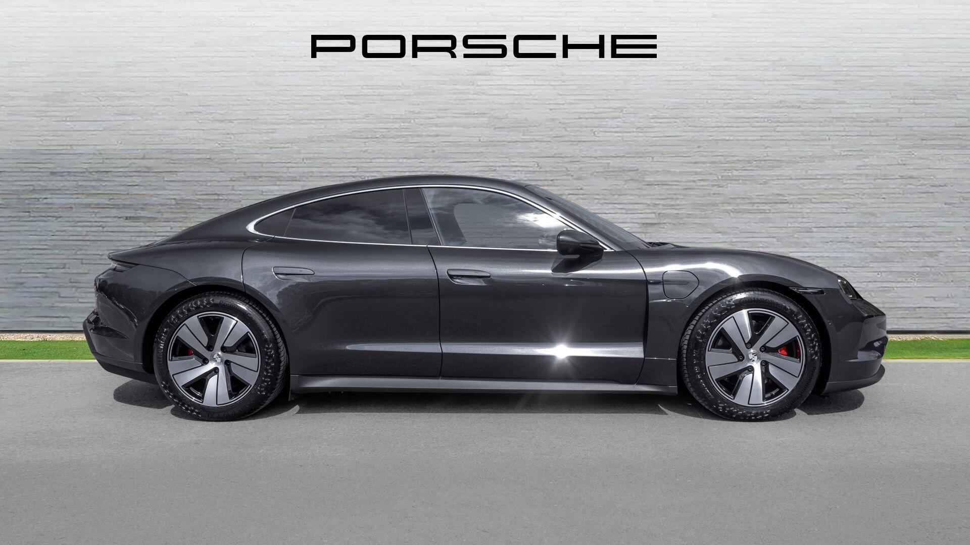 Porsche Taycan view 8