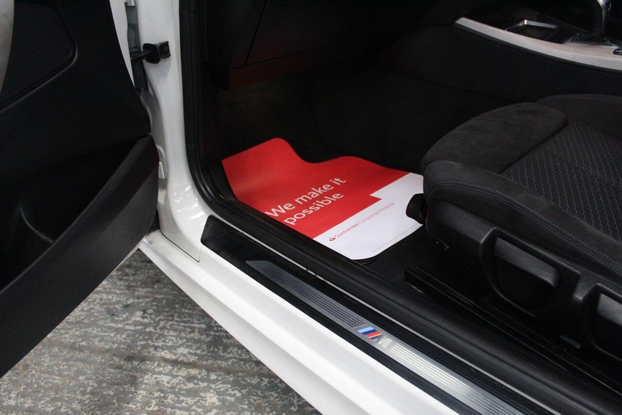 BMW 2 Series view 28
