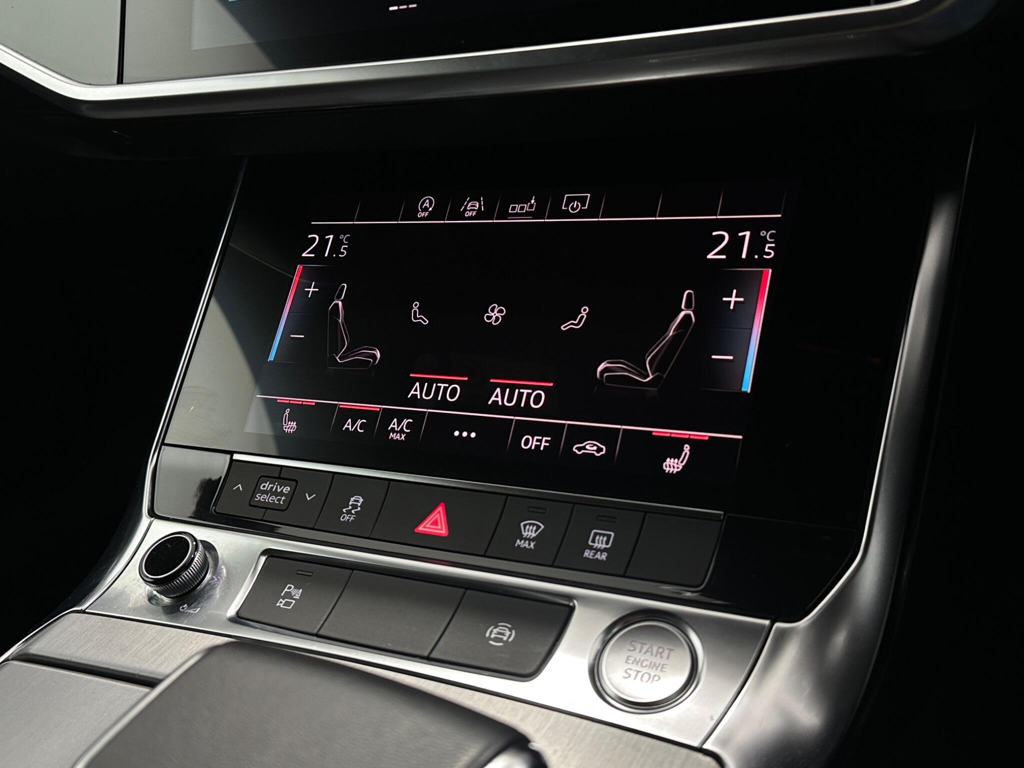 Audi A6 Avant view 21