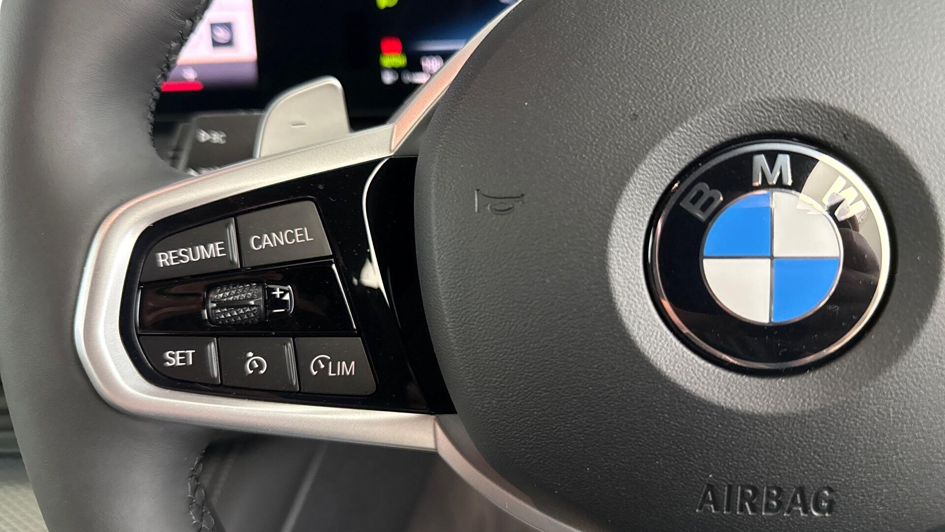BMW 4 Series view 17