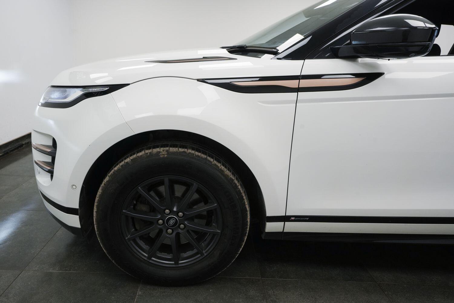 Land Rover Range Rover Evoque view 5