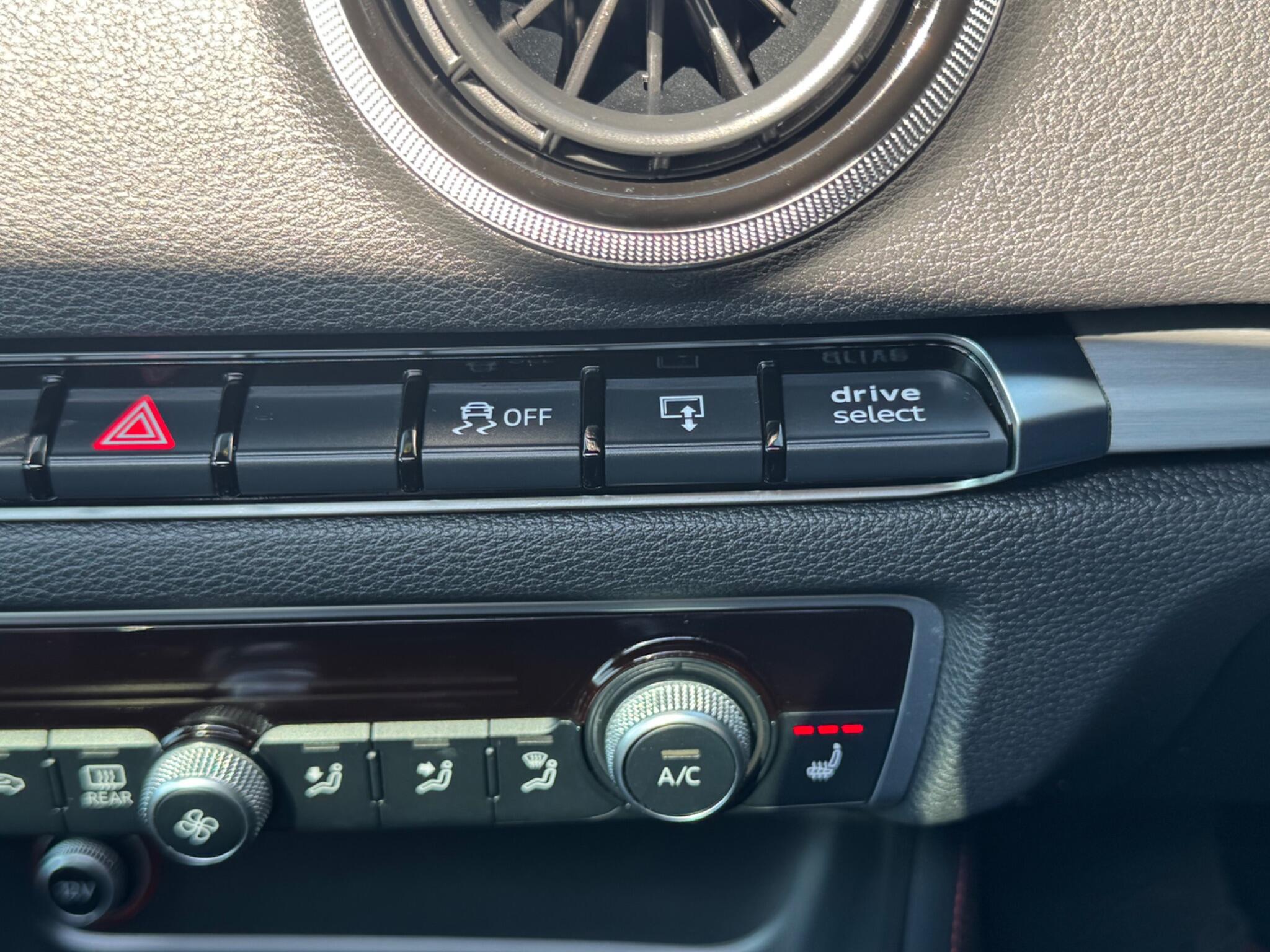 Audi S3 view 32