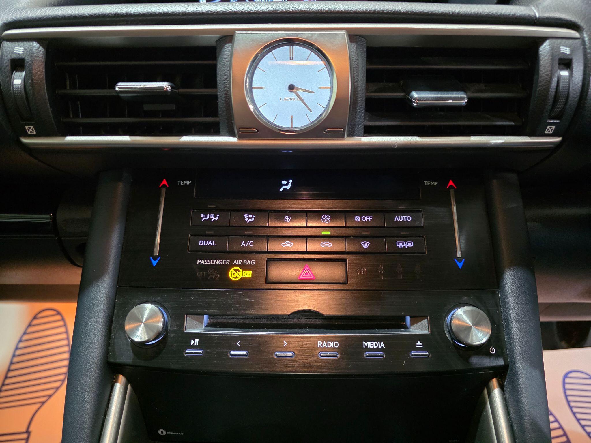 Lexus Is view 9