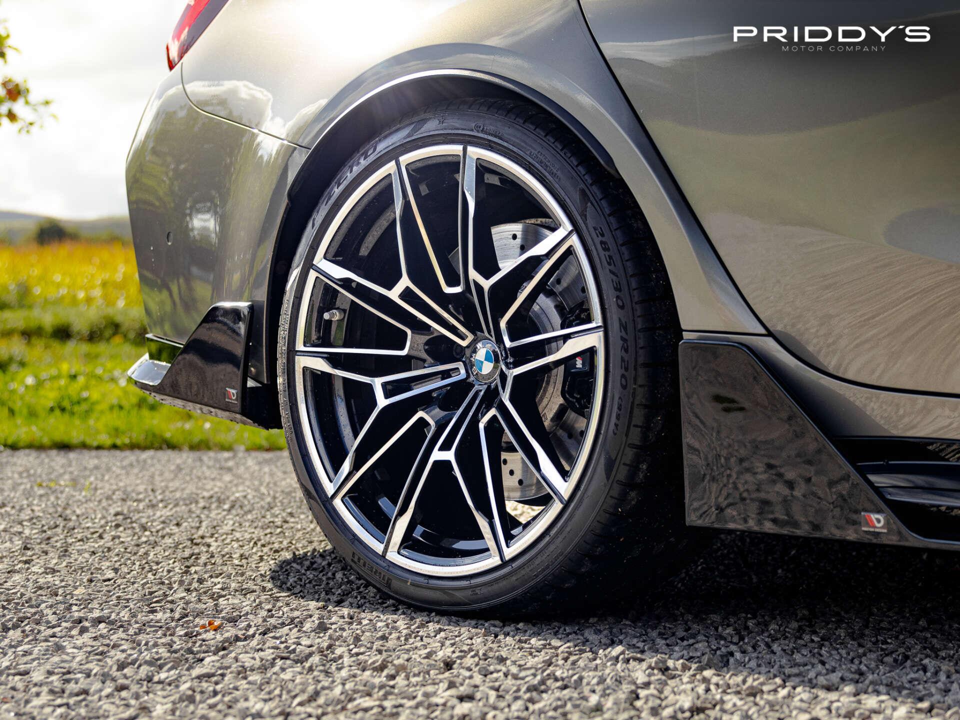 BMW M3 view 8