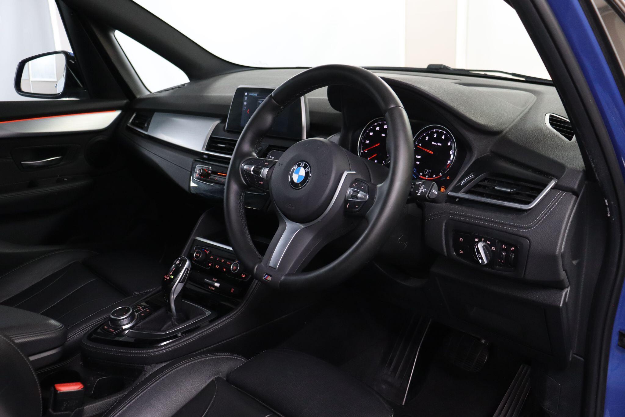 BMW 2 Series Active Tourer view 5