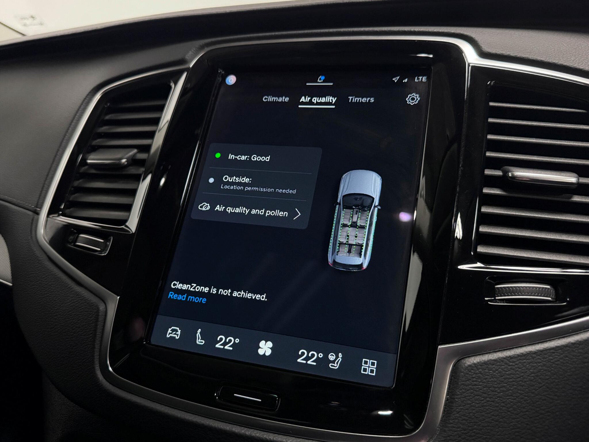 Volvo XC90 view 47